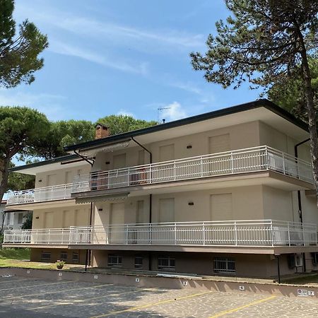 Appartamenti Fungo Lignano Sabbiadoro Esterno foto